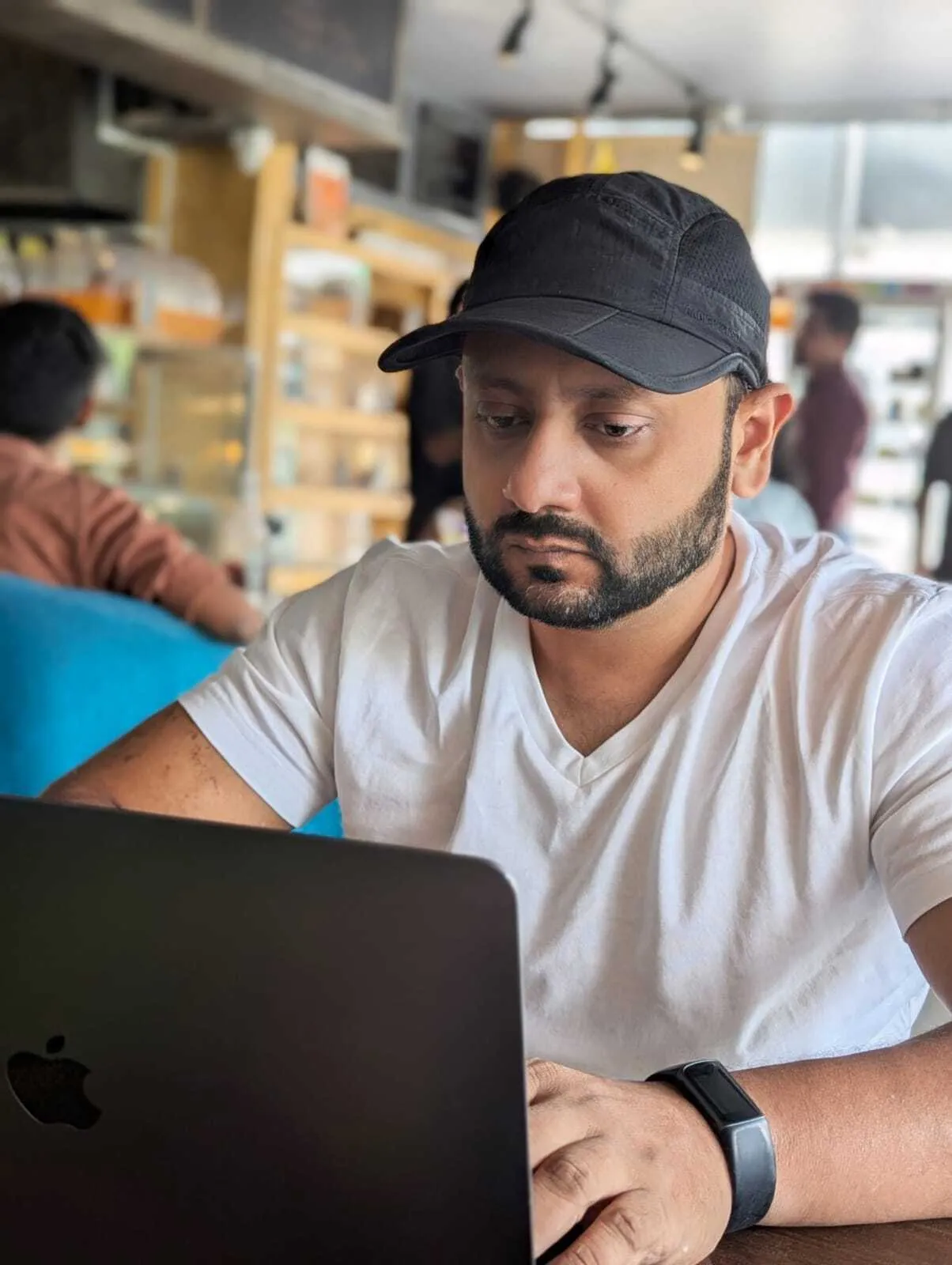 Mohd Hussaini (CEO)